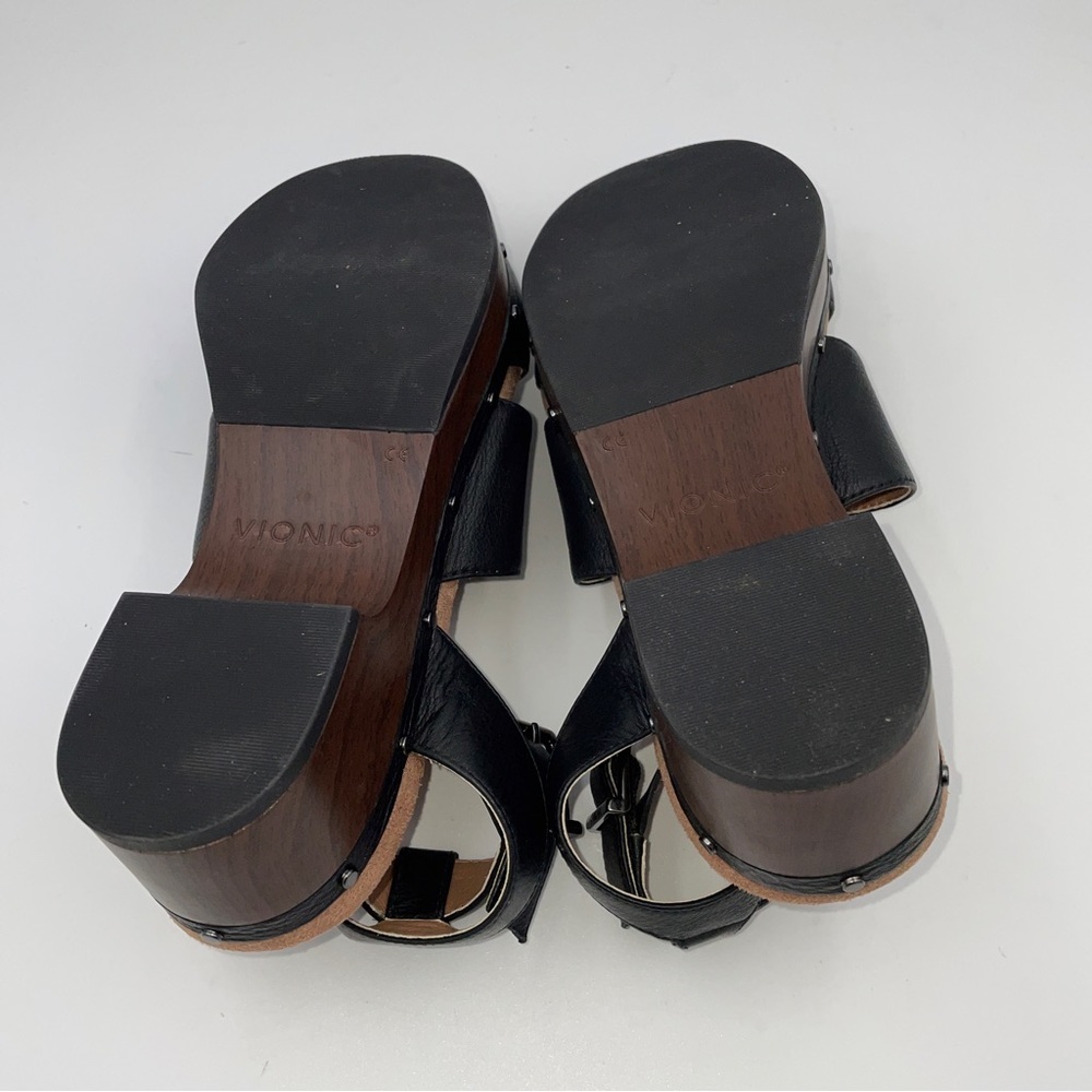 Vionic Black Leather Clogs with Tan Wooden Sole - Picture 8 of 10